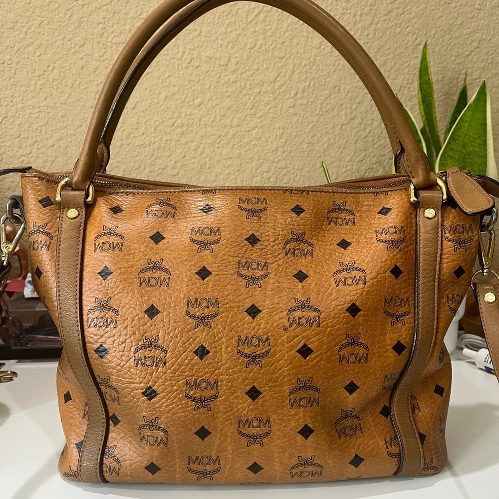 MCM COGNAC VISETOS 2 WAY BAG - Picture 2 of 16